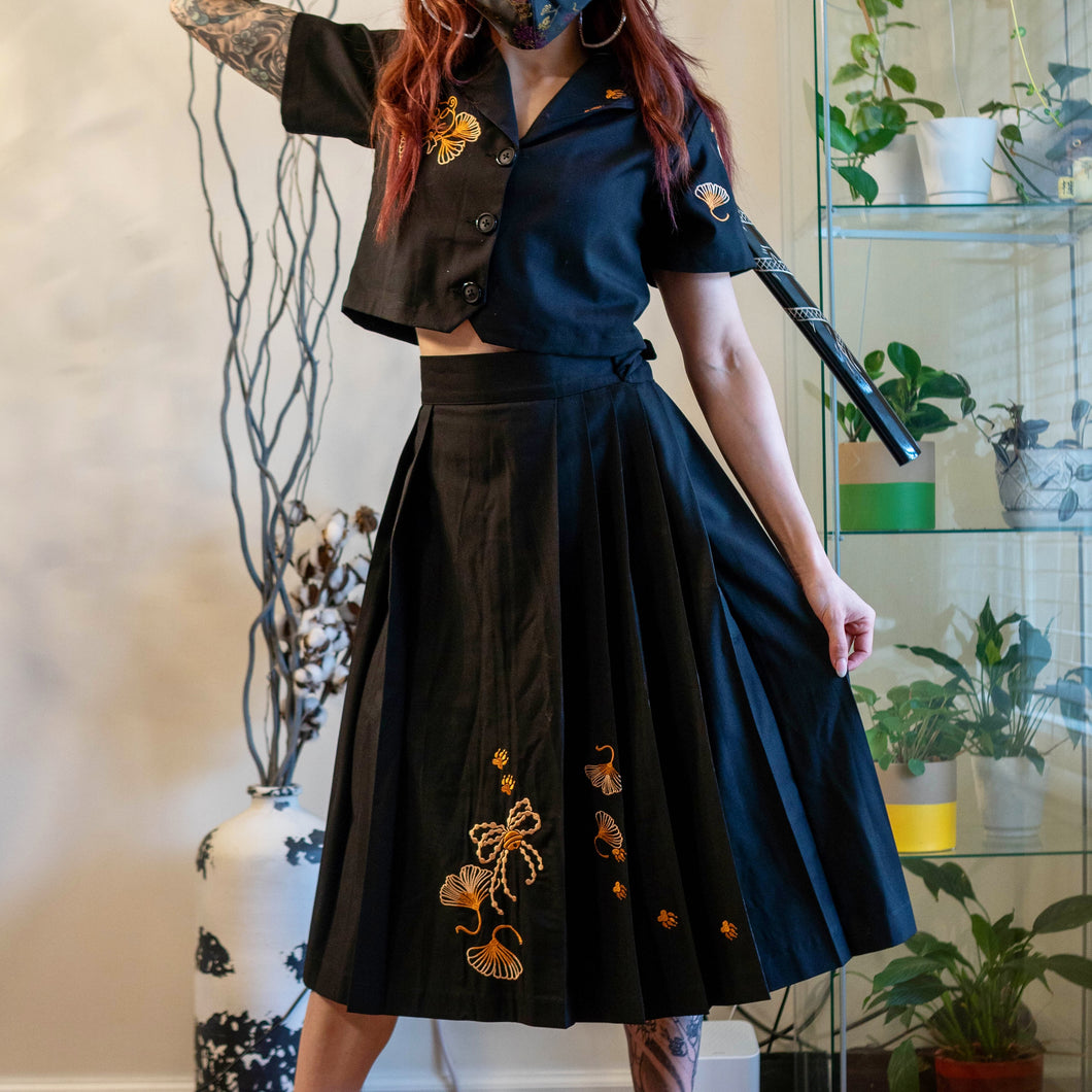 PLEATED LONG SKIRT – GINKGO