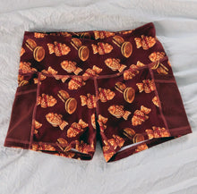 MID RISE SHORTS – MESH POCKETS